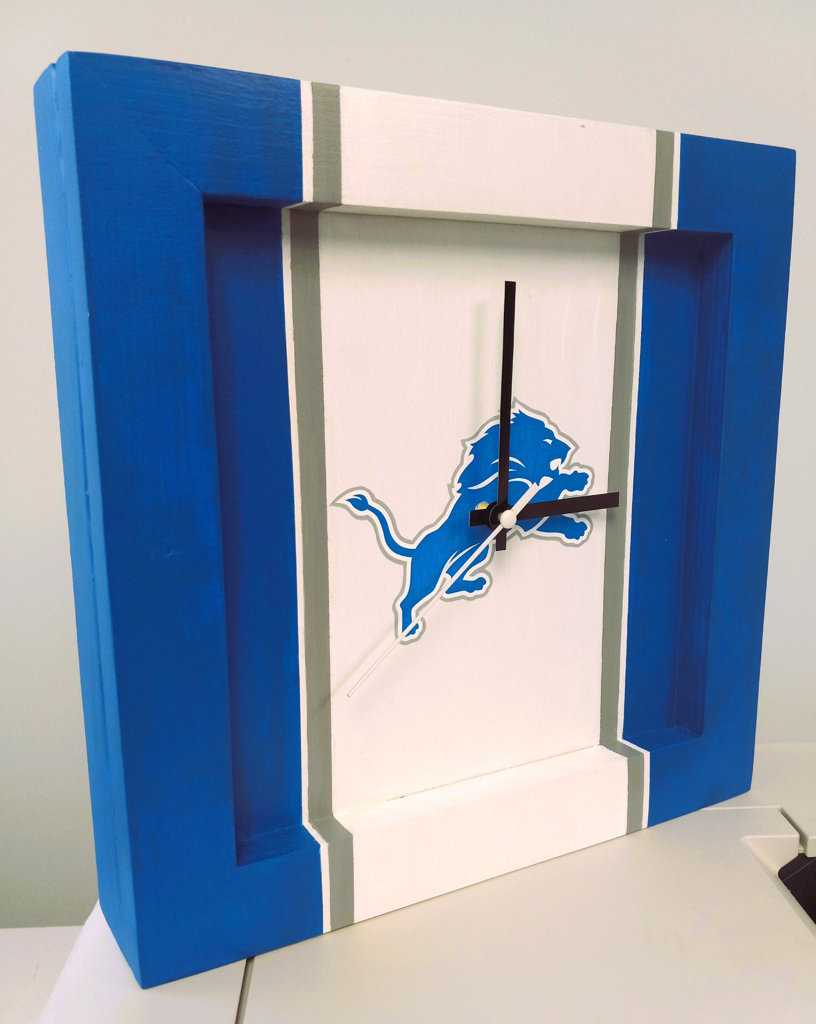 Detroit Lions Handmade Clock 12 x 12